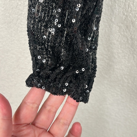 Urban Social Black Sequin Special Occasion Cocktail Long Sleeve Top Size XS - Picture 3 of 6